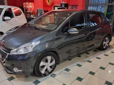 Peugeot 208 5 porte Active Grigio usata Bisceglie