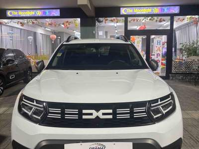 Dacia Duster tagliandi certificati interni pellicolati in perfette condizioni Bianco usata San Tammaro