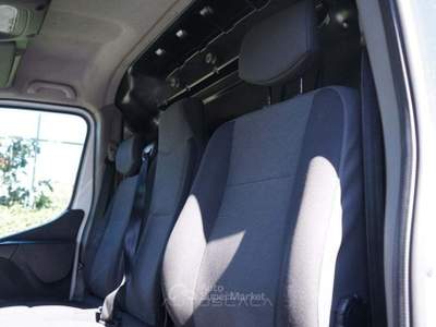 Renault Master T28 2.3 dCi 135 PC-TM Furgone Ice Bianco usata Nola