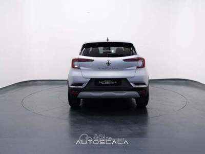 Renault Captur 1.0 TCe 90cv GPL Techno Grigio usata Nola