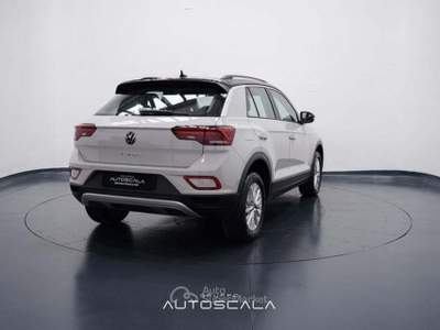 Volkswagen T-Roc 2.0 TDI SCR 150cv DSG Life Grigio usata Nola