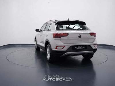 Volkswagen T-Roc 2.0 TDI SCR 150cv DSG Life Grigio usata Nola
