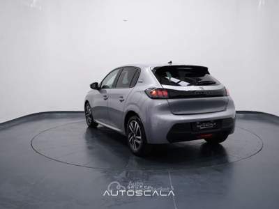 Peugeot 208 1.2 PureTech 75cv S&S 5 porte Style Grigio usata Nola