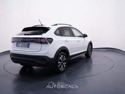 Volkswagen Taigo 1.0 TSI 110 CV Life Bianco usata Nola