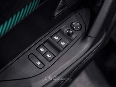 Peugeot 2008 1.2 PureTech 100cv S&S Allure Pack Grigio usata Nola