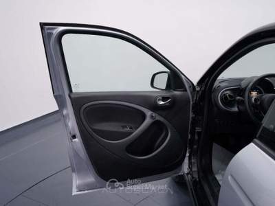 Smart ForFour 1.0 70cv GPL Passion #Navy #Led Nero usata Nola