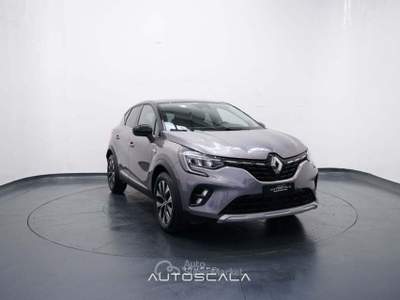 Renault Captur 1.0 TCe 90cv Techno Grigio usata Nola
