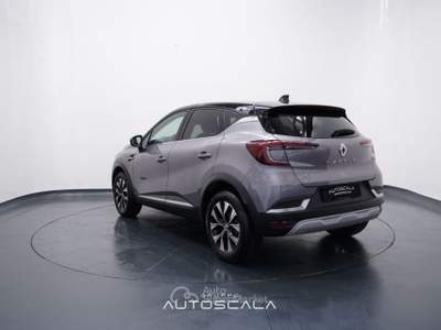 Renault Captur 1.0 TCe 90cv Techno Grigio usata Nola