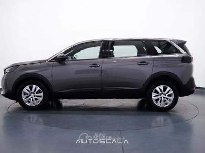 Peugeot 5008 1.2 PureTech Turbo 130cv S&S Active Pack Grigio usata Nola