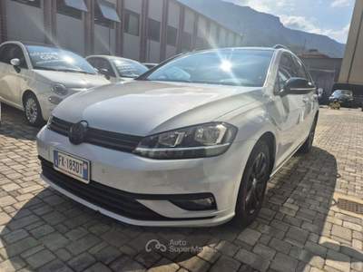 Volkswagen Golf Golf Variant 1.6 tdi Executive 110cv Grigio usata LECCO