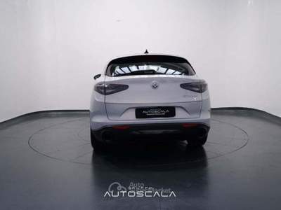Alfa Romeo Stelvio 2.2 Turbodiesel 160cv AT8 RWD Sprint Grigio usata Nola