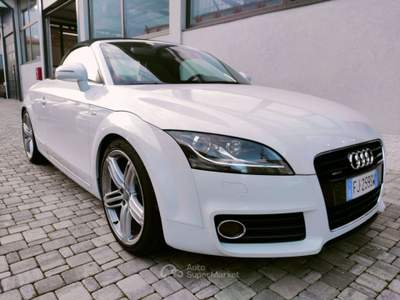Audi TT AUDI TT S-LINE CABRIO AUTOMATICA QUATTRO Bianco usata LECCO