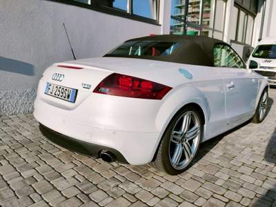 Audi TT AUDI TT S-LINE CABRIO AUTOMATICA QUATTRO Bianco usata LECCO