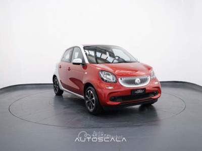 Smart ForFour 1.0 70cv Twinamic Passion Rosso usata Nola