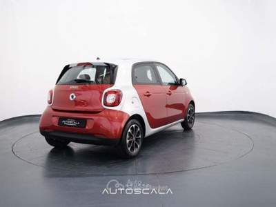 Smart ForFour 1.0 70cv Twinamic Passion Rosso usata Nola
