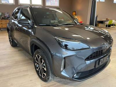 Toyota Yaris Cross 1.5 Hybrid 130 CV 5p.E-CVT AWD-i Trend Grigio usata Scandiano
