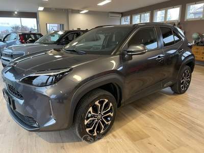 Toyota Yaris Cross 1.5 Hybrid 130 CV 5p.E-CVT AWD-i Trend Grigio usata Scandiano