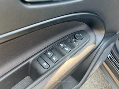 Alfa Romeo Junior 1.2 145 CV Hybrid eDCT6 Speciale #VARI COLORI Nero usata Martellago