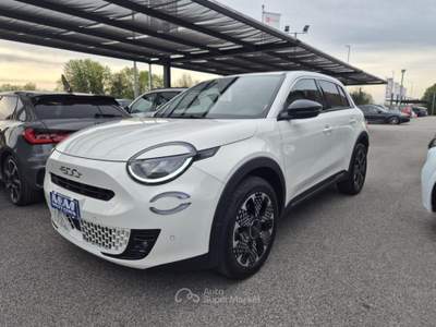 Fiat 600 Hybrid DCT MHEV La Prima #VARI COLORI Bianco usata Martellago