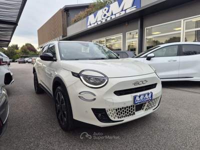 Fiat 600 Hybrid DCT MHEV La Prima #VARI COLORI Bianco usata Martellago