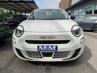 Fiat 600 Hybrid DCT MHEV La Prima #VARI COLORI Bianco usata Martellago