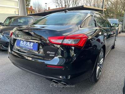 Maserati Ghibli 3.0 V6 ds 250cv auto my19 Grigio usata Martellago