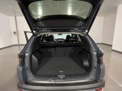 Hyundai Tucson 1.6 HEV 239CV auto Exellence #KM 0 Grigio usata Martellago