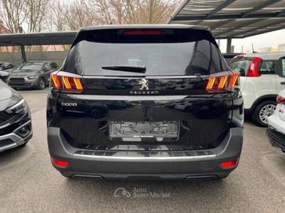 Peugeot 5008 BlueHDi 130 EAT8 Allure Pack #7 POSTI #VARI COLORI Nero usata Martellago