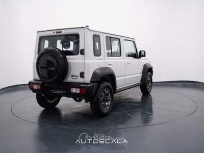 Suzuki Jimny 1.5 102cv 5 Porte 4 Posti A/T Cambio Automatico Bianco usata Nola