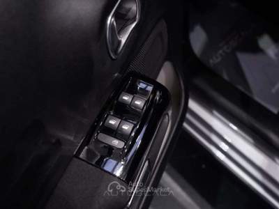 Citroen C3 1.2 PureTech 110cv S&S Shine Grigio usata Nola