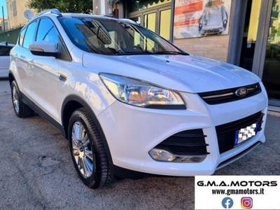 Ford Kuga 2.0 TDCI 120 CV S&S 2WD Plus Bianco usata San Giorgio a Cremano