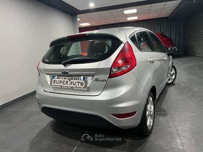 Ford Fiesta 1.4 TDCi 70CV 5 porte Titanium Argento usata Atena lucana