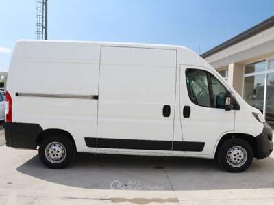 Peugeot Boxer 335 2.2 BlueHDi 130 S&S L2H2 PREZZO IMPONIBILE Bianco usata DUE CARRARE