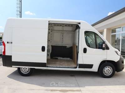 Peugeot Boxer 335 2.2 BlueHDi 130 S&S L2H2 PREZZO IMPONIBILE Bianco usata DUE CARRARE