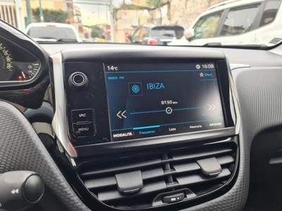 Peugeot 208 BlueHDi 100 S&S 5 porte Active Blu/Azzurro usata San Giorgio a Cremano