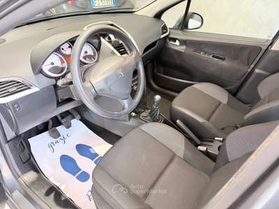 Peugeot 207 5p. Millesim 200 NEOPATENTATI Grigio usata ALTAMURA