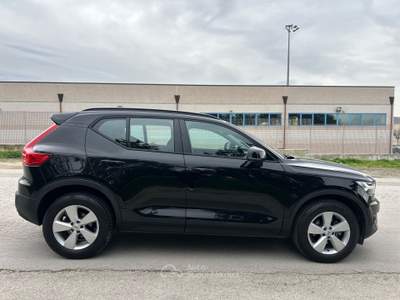 Volvo XC40 AWD Geartronic Inscription PARI AL NUOVO CERTIFICATA Nero usata Gravina in Puglia