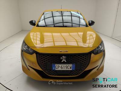 Peugeot 208 NUOVA e- Allure Pack 100kW Giallo usata Erba