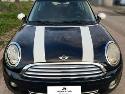 MINI 1.5 Cooper D Hype 5 Cooper 1.6 benzina 120cv Nero usata Bari