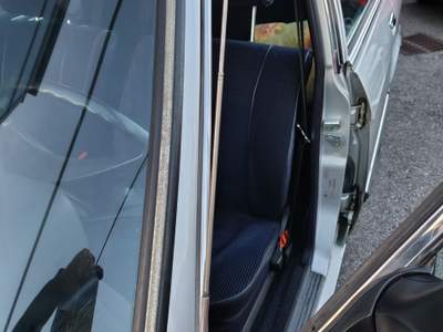 BMW Serie 5 518 E 12 4 PORTE ISCRITTA ASI Argento usata BOLTIERE