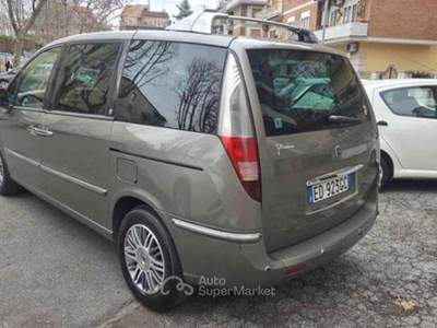 Lancia Phedra MJT 136 CV Platino Grigio usata Roma