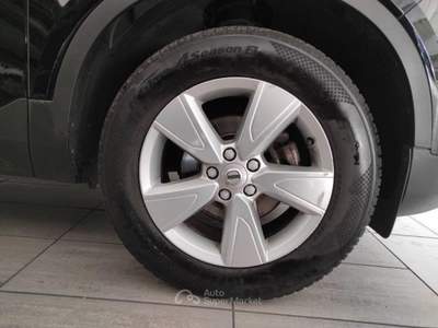 Volvo XC40  - xc40 t2 geartronic momentum core n1 Nero usata LEGNANO