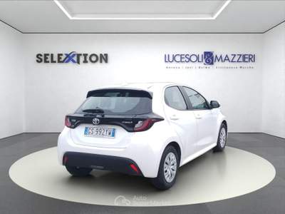 Toyota Yaris  - yaris 1.5 hybrid 5 porte business Bianco usata Ancona