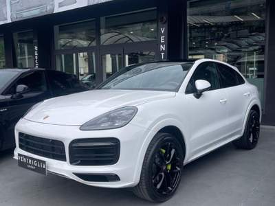 Porsche Cayenne 3.0 V6 E-Hybrid usata Taranto