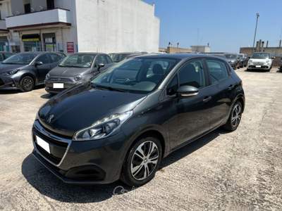 Peugeot 208 1.6 BlueHDi 75 5 porte Grigio usata Alberobello