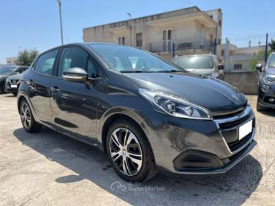 Peugeot 208 1.6 BlueHDi 75 5 porte Grigio usata Alberobello