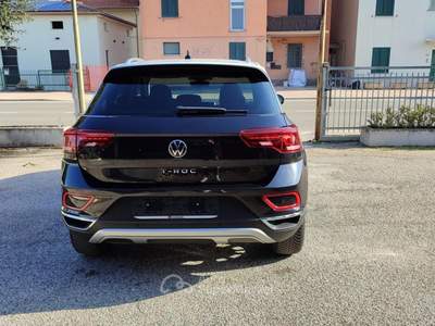 Volkswagen T-Roc 2.0 tdi Style DSG "MATRIX"ACC"CAMERA"NAVI" Nero usata San Benedetto del Tronto