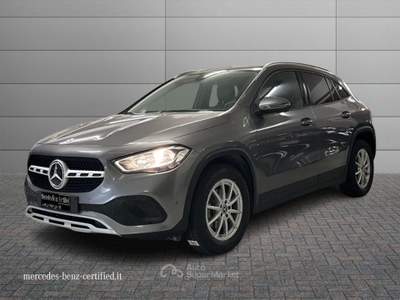 Mercedes-Benz GLA Automatic Business Extra Grigio usata Manocalzati
