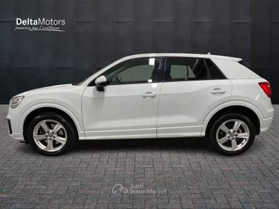 Audi Q2  - q2 30 1.6 tdi business design Bianco usata Montecosaro