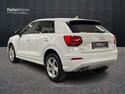 Audi Q2  - q2 30 1.6 tdi business design Bianco usata Montecosaro